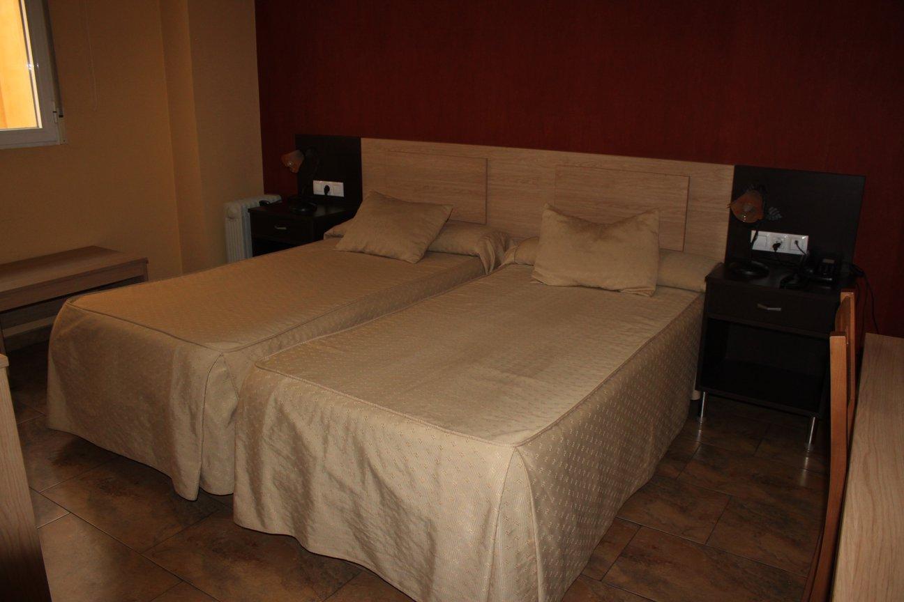 Hotel Los Chiles Villanueva Del Arzobispo Esterno foto