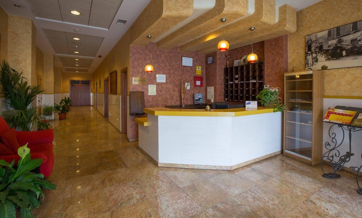Hotel Los Chiles Villanueva Del Arzobispo Esterno foto